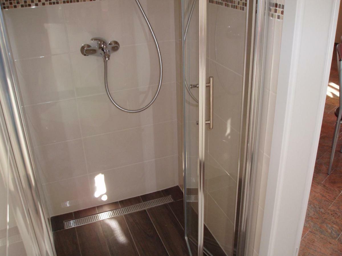 Apartment Oaza 로비니 외부 사진
